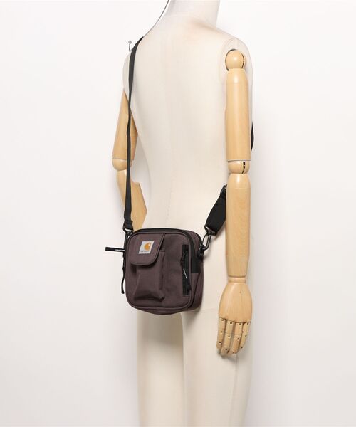 Carhartt WIP（カーハートダブリューアイピー）の「【Carhartt WIP / カーハートダブリューアイピー】ESSENTIALS BAG SMALL（ショルダーバッグ・メンズ・その他1/その他4/その他2/その他3・FREE）」の5枚目の写真