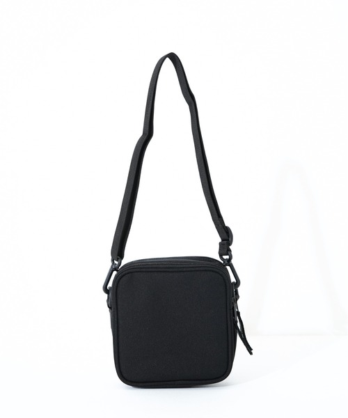 Carhartt WIP（カーハートダブリューアイピー）の「【Carhartt WIP / カーハートダブリューアイピー】ESSENTIALS BAG SMALL（ショルダーバッグ・メンズ・その他1/その他4/その他2/その他3・FREE）」の10枚目の写真