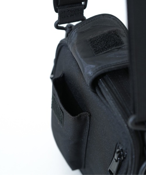 Carhartt WIP（カーハートダブリューアイピー）の「【Carhartt WIP / カーハートダブリューアイピー】ESSENTIALS BAG SMALL（ショルダーバッグ・メンズ・その他1/その他4/その他2/その他3・FREE）」の11枚目の写真