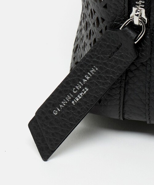 GIANNI CHIARINI(ジャンニ キアリーニ)の「<GIANNI CHIARINI>ALIFA CUT M バッグ(ショルダーバッグ・レディース・オフホワイト/ブラック・FREE)」の5枚目の写真