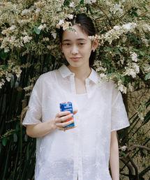 Flower sheer half shirt