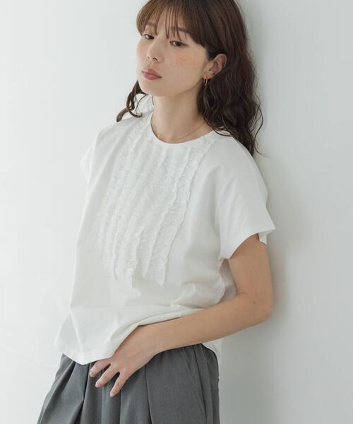 URBAN RESEARCH Sonny Label(アーバンリサーチサニーレーベル)の「フロントフリルプルオーバー(Tシャツ/カットソー・レディース・ブラック/オフホワイト/グリーン系その他・FREE)」の2枚目の写真
