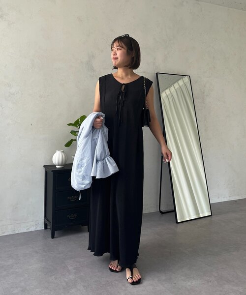 prose verse(プロズヴェール)の「【SAPON】前後2wayカットプリーツワンピース(ワンピース・レディース・グレイッシュベージュ/ブラック・MEDIUM/PM/TM)」の9枚目の写真