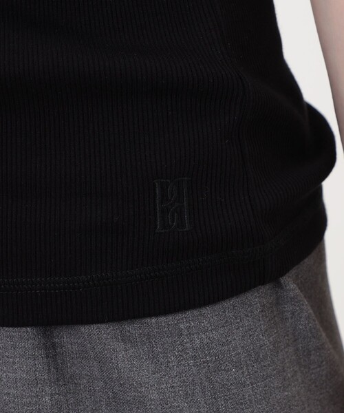 BY MALENE BIRGER(バイマレーネビルガー)の「BY MALENE BIRGER LUNAI Uネックカットソー(Tシャツ/カットソー・レディース・ブラック/ホワイト・XS)」の6枚目の写真