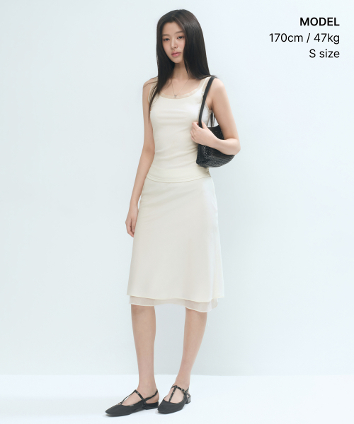 MUSINSA STANDARD WOMAN（ムシンサスタンダードウーマン）の「ウィメンズダブルレイヤーミディスカート[アイボリー]（スカート・レディース・その他・X-SMALL/SMALL/MEDIUM/LARGE）」の2枚目の写真