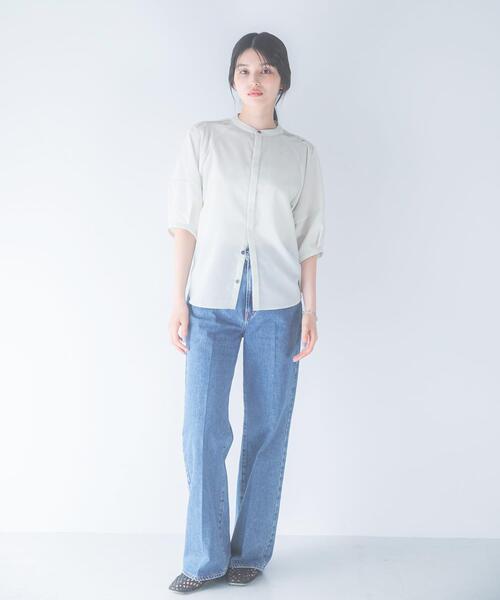 URBAN RESEARCH ROSSO WOMEN(アーバンリサーチ ロッソ)の「『WEB/一部店舗限定』UVカットウォッシャブルリネン混シャツブラウス(シャツ/ブラウス・レディース・イエロー/オフホワイト/ブラウン/ブルー系その他/ネイビー・FREE)」の17枚目の写真