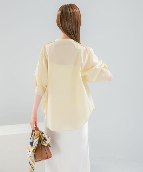 URBAN RESEARCH ROSSO WOMEN（アーバンリサーチ　ロッソ）の「『WEB/一部店舗限定』UVカットウォッシャブルリネン混シャツブラウス（シャツ/ブラウス・レディース・イエロー/オフホワイト/ブラウン/ブルー系その他/ネイビー・FREE）」の6枚目の写真