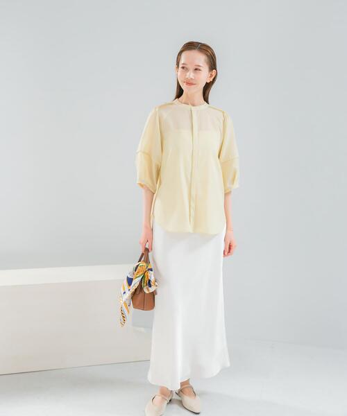 URBAN RESEARCH ROSSO WOMEN（アーバンリサーチ　ロッソ）の「『WEB/一部店舗限定』UVカットウォッシャブルリネン混シャツブラウス（シャツ/ブラウス・レディース・イエロー/オフホワイト/ブラウン/ブルー系その他/ネイビー・FREE）」の7枚目の写真