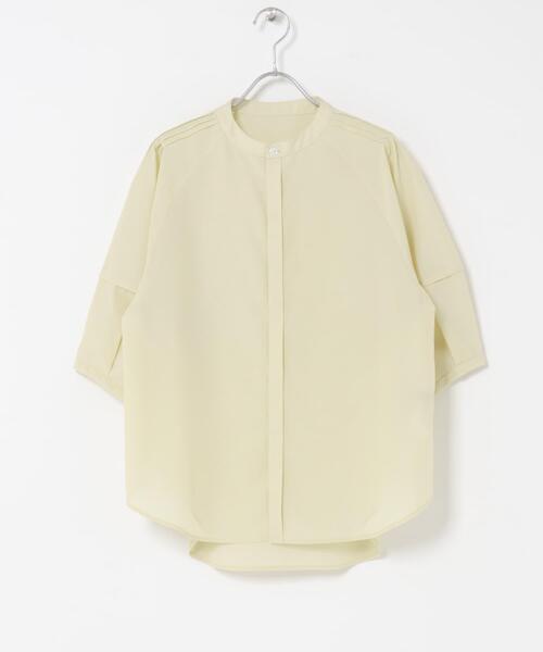 URBAN RESEARCH ROSSO WOMEN（アーバンリサーチ　ロッソ）の「『WEB/一部店舗限定』UVカットウォッシャブルリネン混シャツブラウス（シャツ/ブラウス・レディース・イエロー/オフホワイト/ブラウン/ブルー系その他/ネイビー・FREE）」の8枚目の写真