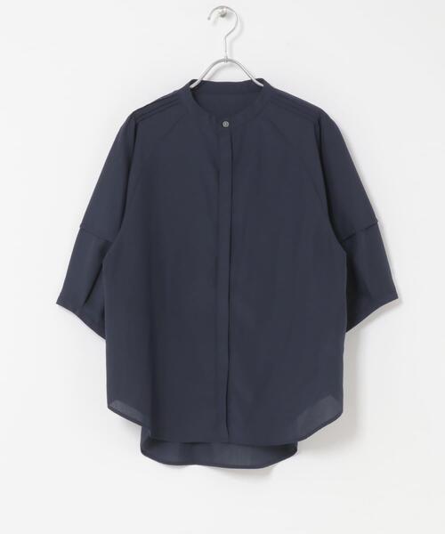 URBAN RESEARCH ROSSO WOMEN(アーバンリサーチ ロッソ)の「『WEB/一部店舗限定』UVカットウォッシャブルリネン混シャツブラウス(シャツ/ブラウス・レディース・イエロー/オフホワイト/ブラウン/ブルー系その他/ネイビー・FREE)」の9枚目の写真
