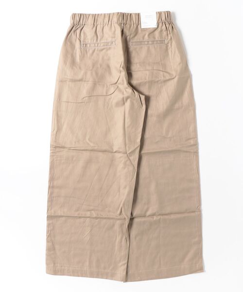 BANANA REPUBLIC FACTORY STORE(バナナリパブリック ファクトリーストア)の「BANANA REPUBLIC FACTORY STORE ワイドレッグ ミッドライズ ツイル プルオン ユーティリティパンツ(その他パンツ・レディース・ベージュ/ネイビー・L/M/S/XS)」の3枚目の写真