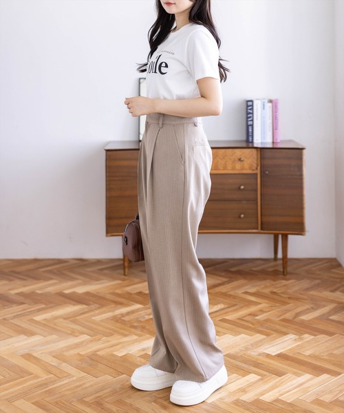 CLEAR BASIC（クリアベーシック）の「【6色展開】プリントパールロゴTシャツ［骨格ストレート／きれいめ／大人カジュアル／シンプル］（Tシャツ/カットソー・レディース・グレー/サックスブルー/ネイビー/ホワイト系その他/ブラック/ホワイト系その他2・F）」の18枚目の写真