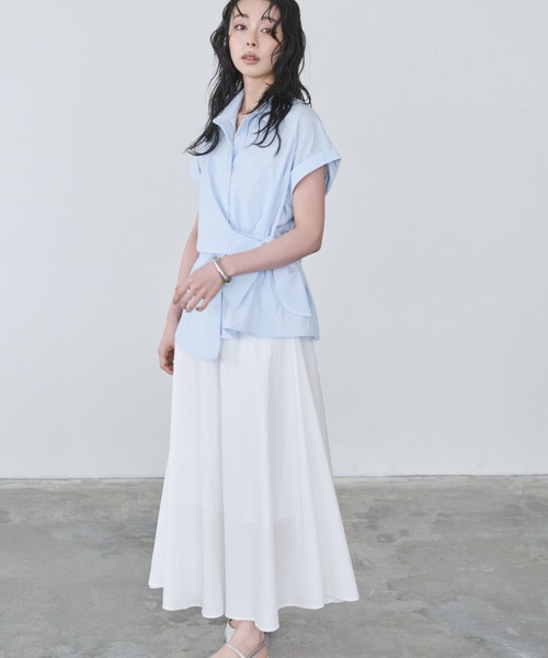 Anclear oui（アンクリアウィ）の「ギャザーフレアスカート（スカート・レディース・White/Black・F）」の5枚目の写真