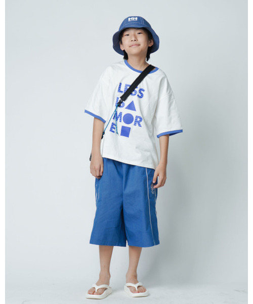 KRNR（クルナル）の「LESS オーバーサイズストライプジュニアリンガーTシャツ_ホワイト（Tシャツ/カットソー・レディース・その他・130/140/150/160）」の3枚目の写真