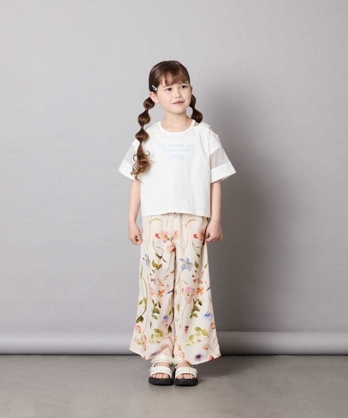 a.v.v（アーヴェヴェ）の「[120-150]【ママとお揃いコーデが叶う】フラワープリントワイドパンツ（その他パンツ・キッズ・アイボリー・120/130/140/150）」の4枚目の写真