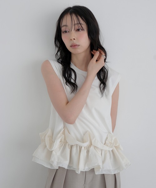 LIAN（リアン）の「フリルヘムドッキングトップス（Tシャツ/カットソー・レディース・ブラック/オフホワイト/チャコールグレー・FREE）」の4枚目の写真