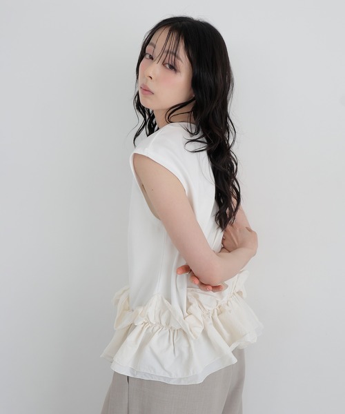 LIAN（リアン）の「フリルヘムドッキングトップス（Tシャツ/カットソー・レディース・ブラック/オフホワイト/チャコールグレー・FREE）」の6枚目の写真