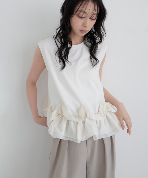 LIAN（リアン）の「フリルヘムドッキングトップス（Tシャツ/カットソー・レディース・ブラック/オフホワイト/チャコールグレー・FREE）」の7枚目の写真