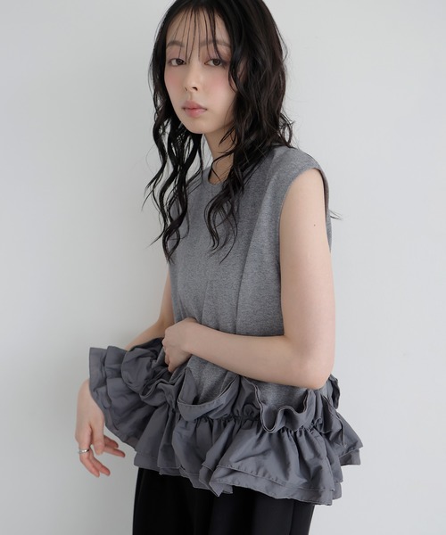 LIAN（リアン）の「フリルヘムドッキングトップス（Tシャツ/カットソー・レディース・ブラック/オフホワイト/チャコールグレー・FREE）」の10枚目の写真