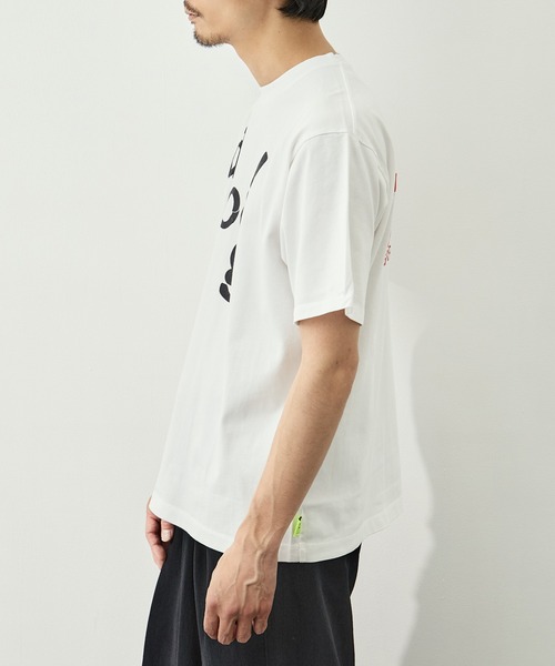 LOOSE JOINTS(ルーズジョインツ)の「【LOOSE JOINTS/ルーズジョインツ】JASON FOX - DOG S/S TEE(Tシャツ/カットソー・メンズ・ブラック/ホワイト・M/L)」の4枚目の写真