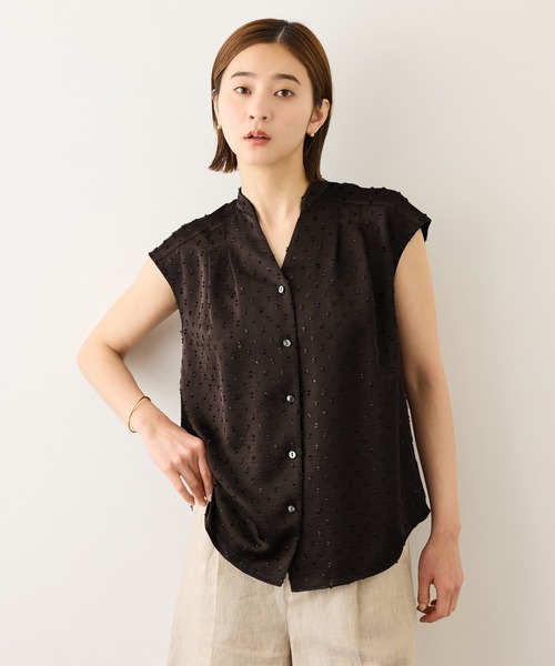 ROPE'（ロペ）の「ドビーサテン2WAYボウタイブラウス/イージーケア（シャツ/ブラウス・レディース・ダークブラウン/オフホワイト/ブラック・FREE）」の20枚目の写真