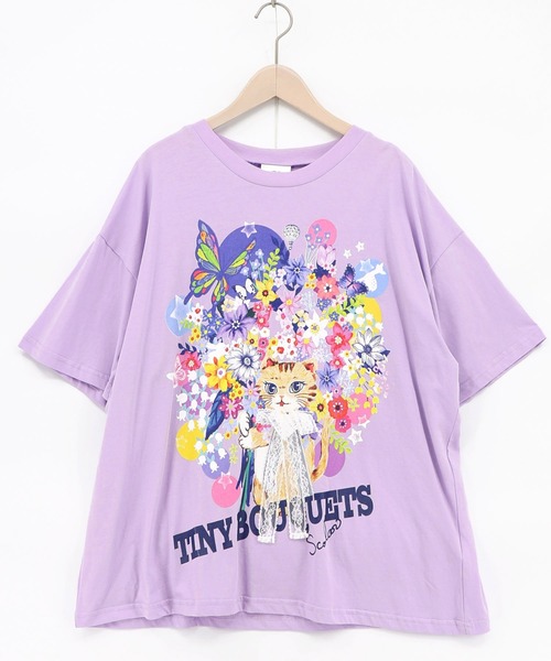 ScoLar(スカラー)の「162675:レースリボン付き 花ネコ柄Tシャツ(Tシャツ/カットソー・レディース・パープル/ブラック/オフホワイト・M)」の3枚目の写真
