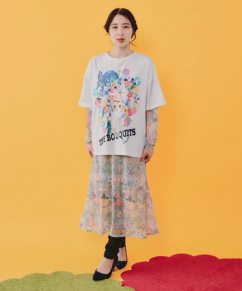 ScoLar(スカラー)の「162675:レースリボン付き 花ネコ柄Tシャツ(Tシャツ/カットソー・レディース・パープル/ブラック/オフホワイト・M)」の13枚目の写真