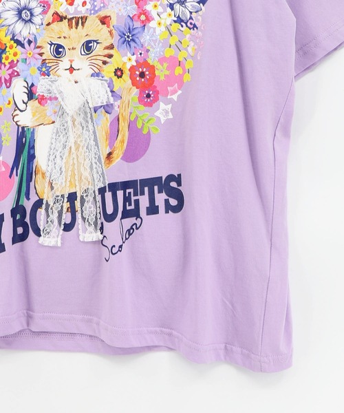 ScoLar(スカラー)の「162675:レースリボン付き 花ネコ柄Tシャツ(Tシャツ/カットソー・レディース・パープル/ブラック/オフホワイト・M)」の5枚目の写真