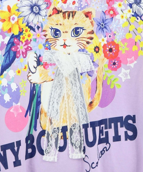 ScoLar(スカラー)の「162675:レースリボン付き 花ネコ柄Tシャツ(Tシャツ/カットソー・レディース・パープル/ブラック/オフホワイト・M)」の6枚目の写真