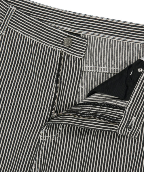 WKNDRS(ウィーキャンドース)の「PINSTRIPE SHORTS (BLACK)(その他パンツ・レディース・その他・MEDIUM/LARGE/X-LARGE)」の3枚目の写真