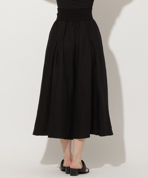 AND COUTURE(アンドクチュール)の「リネンタックフレアパンツ(その他パンツ・レディース・ブラック/ブラウン系その他/オフホワイト・FREE)」の12枚目の写真