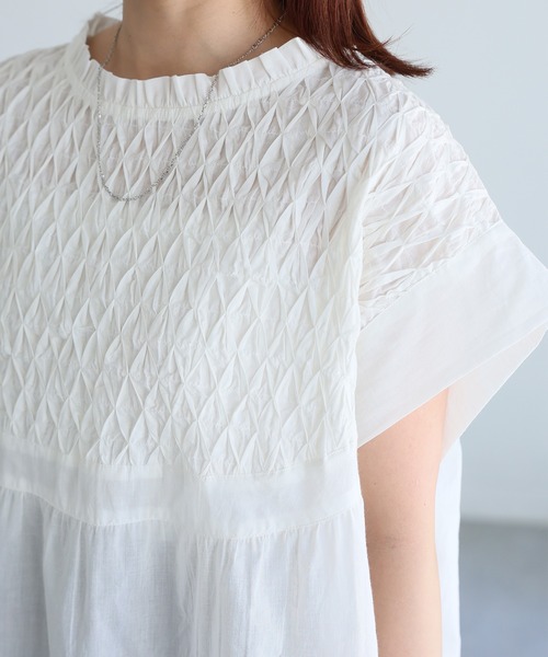 Riberry（リベリー）の「インド綿スモッキング刺繍フレアブラウス（シャツ/ブラウス・レディース・オフホワイト/ブラック・MEDIUM）」の4枚目の写真