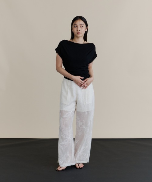 DFFUR.（ディフル）の「オフショルストレッチショートトップス【3WAY】（Tシャツ/カットソー・レディース・ブラック/オフホワイト/グレー・FREE）」の19枚目の写真