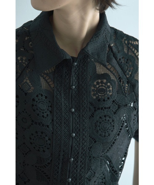 marjour（マージュール）の「LACE OVER SHIRT（シャツ/ブラウス・レディース・ブラック・M）」の8枚目の写真