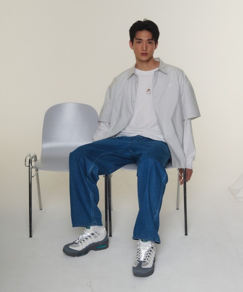 NIKE(ナイキ)の「ナイキ エア マックス 95 ビッグバブル "OG" メンズシューズ / Nike Air Max 95 Big Bubble "OG" Men's Shoes HM4740-103 Summit White(スニーカー・メンズ・アイボリー・25.5/24.5/27.5/27/26.5/26/30/29/28.5/28/24/25)」の8枚目の写真