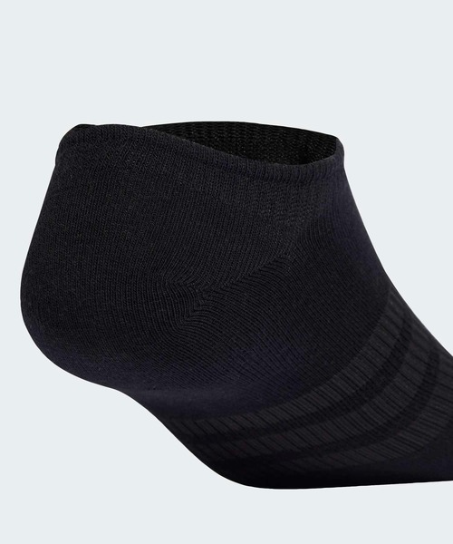 adidas(アディダス)の「シン&ライト スポーツウェア ノー ショー ソックス3足組 / アディダス adidas(ソックス/靴下・メンズ・グレー・LARGE/SMALL/MEDIUM)」の4枚目の写真