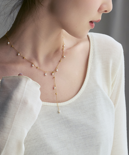 Noble(ノーブル)の「PETER+JUNE/ピーターアンドジューン Dax Pearl Lariat Necklace(ネックレス・レディース・ゴールド・FREE)」の2枚目の写真