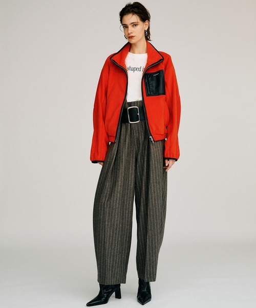 PRANK PROJECT(プランクプロジェクト)の「【2026Autumn Pre-Order】ハイウエストベルストライプパンツ / High-Waist Bell Stripe Pants(スラックス・レディース・グレー・38/36/34)」の6枚目の写真