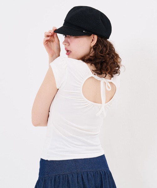 TINA:JOJUN(ティーナジョジュン)の「バックオープン ヘンリーネック カットソー TINA:JOJUN(Tシャツ/カットソー・レディース・ラベンダー/ネイビー/ミント/ホワイト・M)」の2枚目の写真