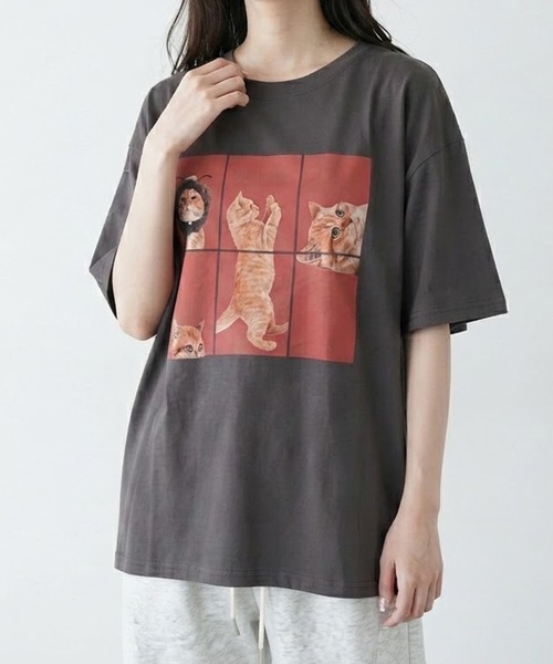 CRB(シーアールビー)の「パネル転写キャットビッグTシャツ(Tシャツ/カットソー・レディース・レッド/チャコール/オフホワイト・F)」の3枚目の写真