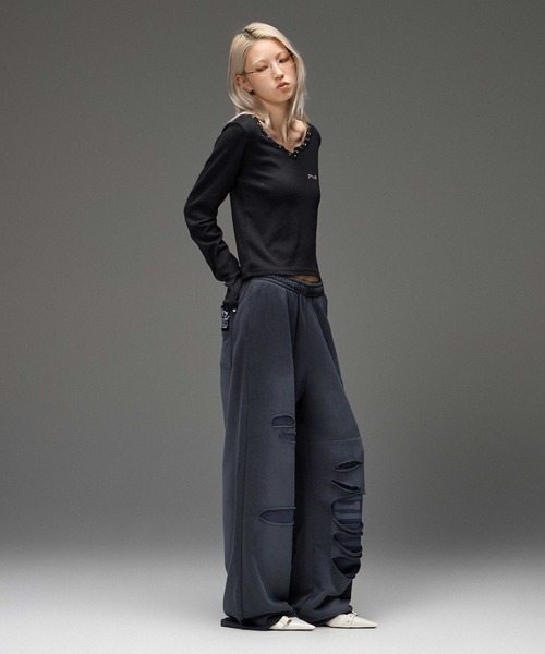 X-girl（エックスガール）の「STRING COLLAR L/S COMPACT TOP（Tシャツ/カットソー・レディース・ホワイト/ブラック・ONE SIZE）」の15枚目の写真