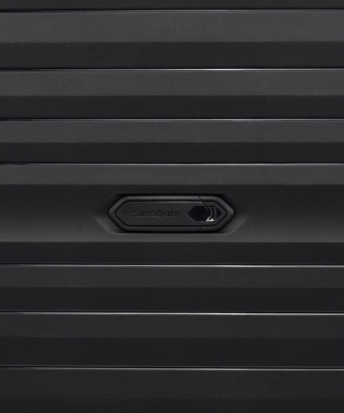 Samsonite(サムソナイト)の「サムソナイト OCTOLITE NEO スピナー68 エキスパンダブル ブラック(スーツケース/キャリーバッグ・メンズ・ブラック・M)」の11枚目の写真