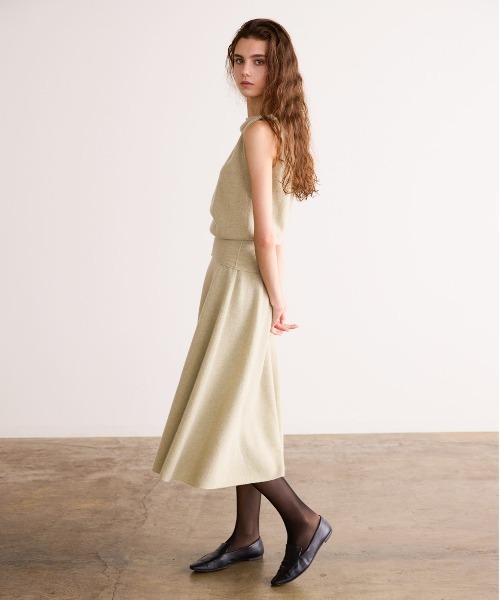 WALANCE(ワランス)の「MERINO WOOL FLARE SKIRT(スカート・レディース・チャコールグレー/セージグリーン/モカ・FREE)」の15枚目の写真