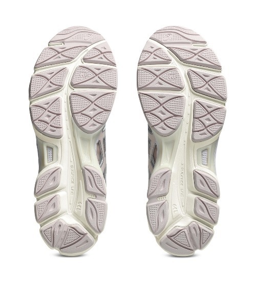 ASICS(アシックス)の「ASICS GEL-CUMULUS 16(アシックス ゲル キュムラス 16)(スニーカー・レディース・ピンク系/ブルー系・23.5cm/23cm/24cm/24.5cm/25cm)」の13枚目の写真