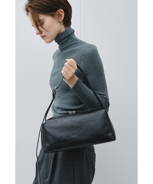 un/neu(アンノイ)の「ヴィンテージライクロングワンショルダースクエアバッグ(ショルダーバッグ・レディース・ライトブラウン/ブラック/ブラウン・FREE)」の17枚目の写真