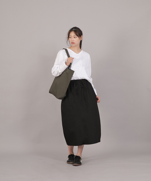 SAINTCREW(セントクルー)の「ポケットレスビッグサイズトラペーズエコバッグBPL-164カーキ(エコバッグ/サブバッグ・レディース・その他・フリー)」の2枚目の写真