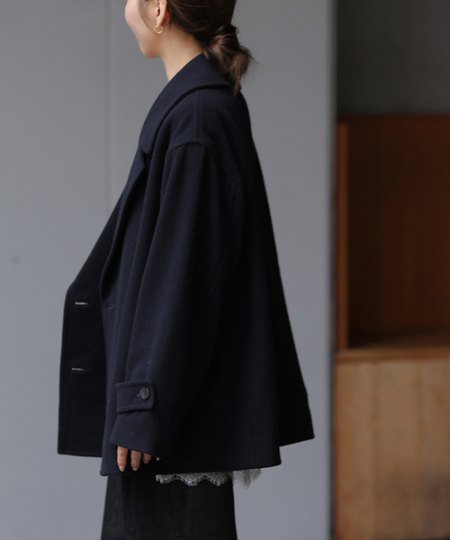 JOURNAL STANDARD relume(ジャーナルスタンダード レリューム)の「《WEB限定》尾州ウールモッサWブレストショートコート(ピーコート・レディース・ブラック/ネイビー・38/36)」の16枚目の写真