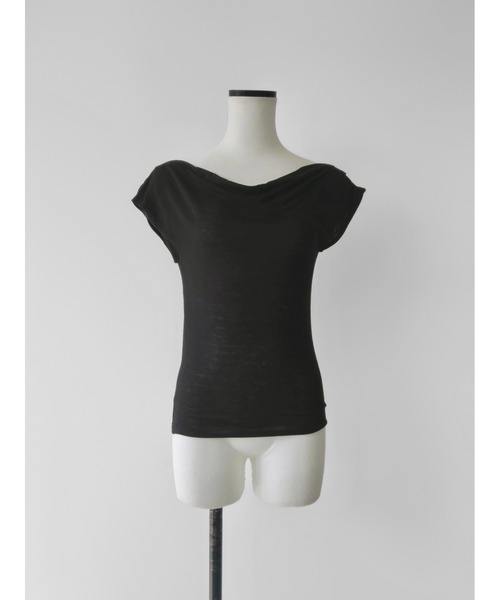 celon(セロン)の「drape off shoulder top(その他トップス・レディース・アイボリー/ブラック/カーキブラウン・FREE)」の2枚目の写真