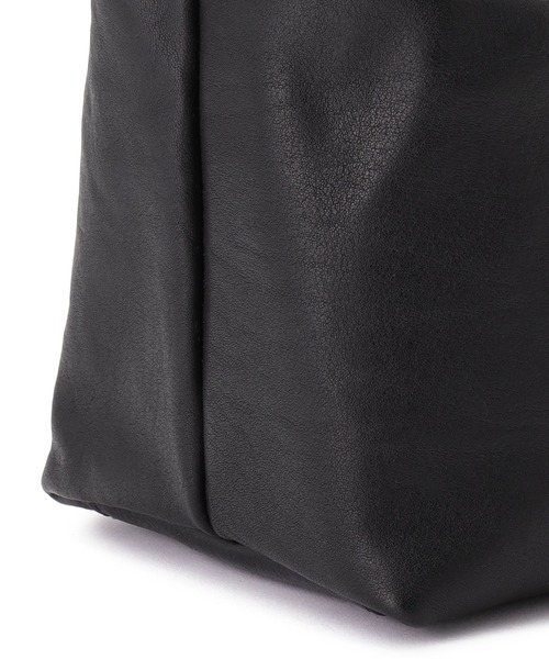 IL BISONTE(イルビゾンテ)の「IL BISONTE / ショルダーバッグ / 2026 AUTUMN WINTER(ショルダーバッグ・レディース・ブラック/ブラウン/ナチュラル・FREE)」の14枚目の写真