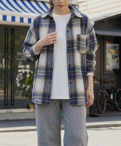 AMELY(エミリー)の「オーバーサイズチェックシャツ/フード取り外し可能(シャツ/ブラウス・レディース・ブラック/ブラウン/グレー/イエロー/ブルー/ブラウン系その他・フリー)」の20枚目の写真